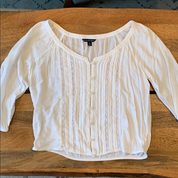 American Eagle Outfitters Tops - AE cropped boho shirt